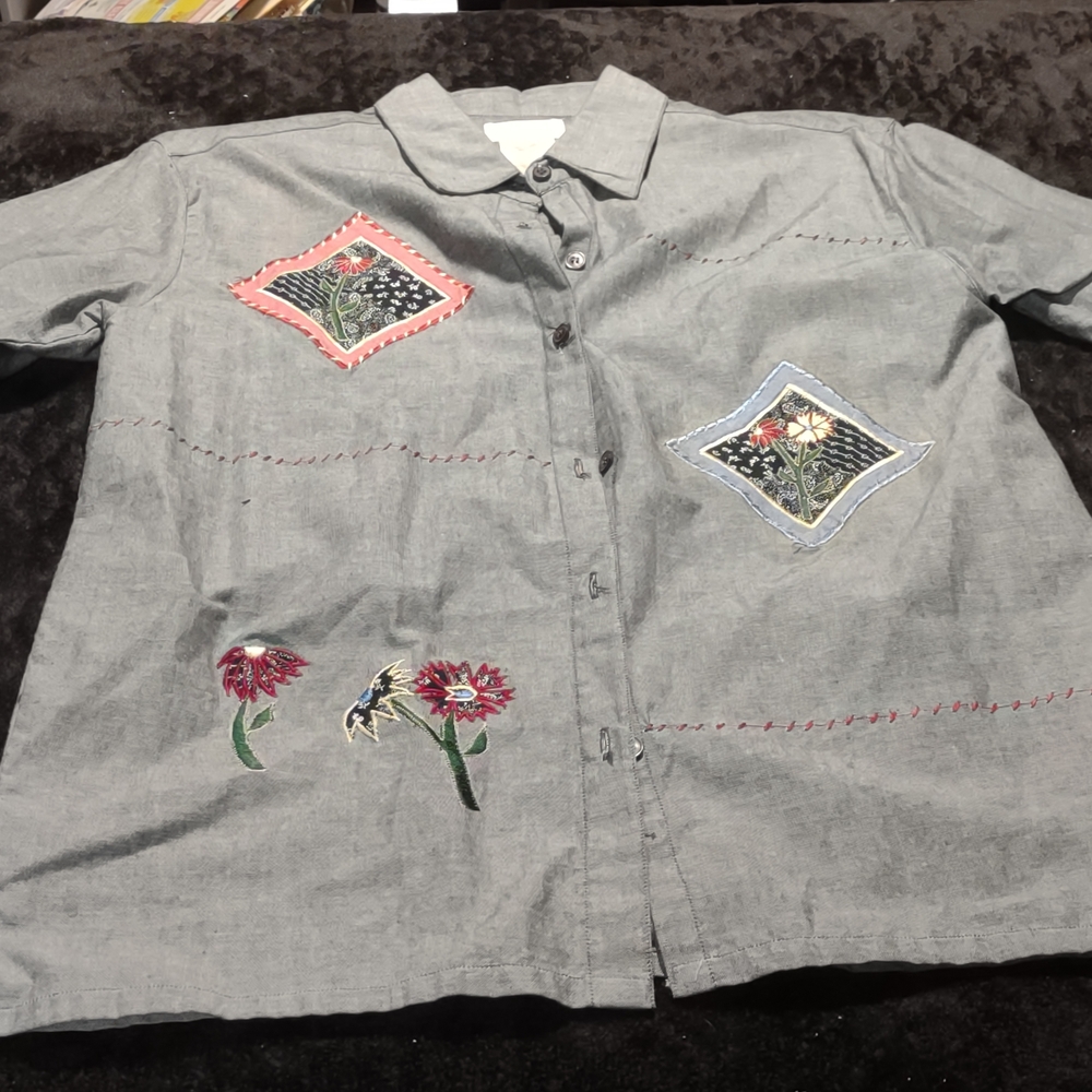 Bobbie Brooks Gray Women's Button Down Shirt with Floral Embroidery